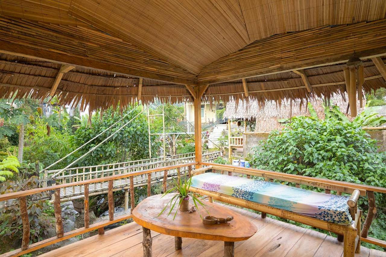 Onong'S Homestay & Cafe Tomohon Ngoại thất bức ảnh